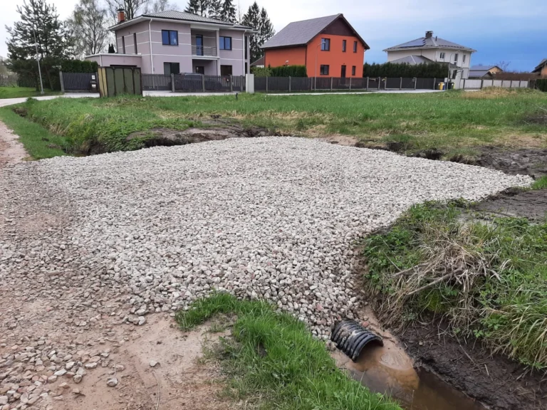 caurtekas izbūve un piebraucamais ceļš jelgavā 01
