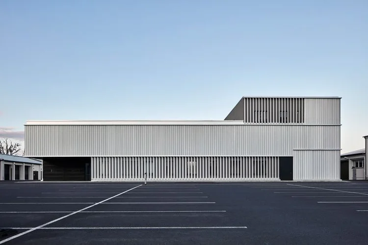 Ēku būvniecība 15