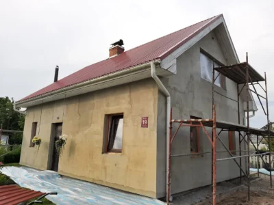 fasādes armēšana un dekoratīvā apmetuma ierīkošana jelgavā 02