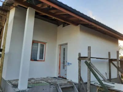 fasādes armēšana un dekoratīvā apmetuma ierīkošana jelgavā 04