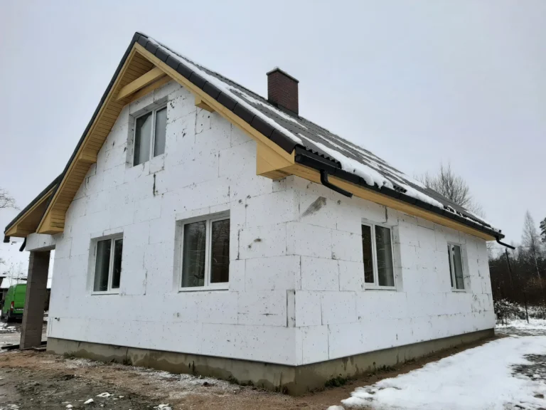 mājas siltināšana un jumta siltināšana mansardā no iekšpuses dundagā 01