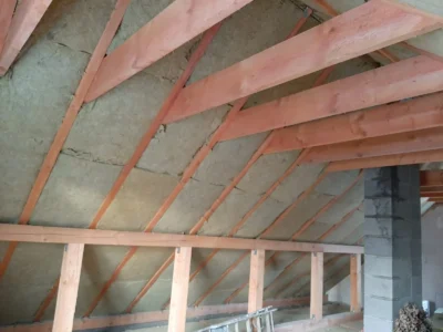 mājas siltināšana un jumta siltināšana mansardā no iekšpuses dundagā 07